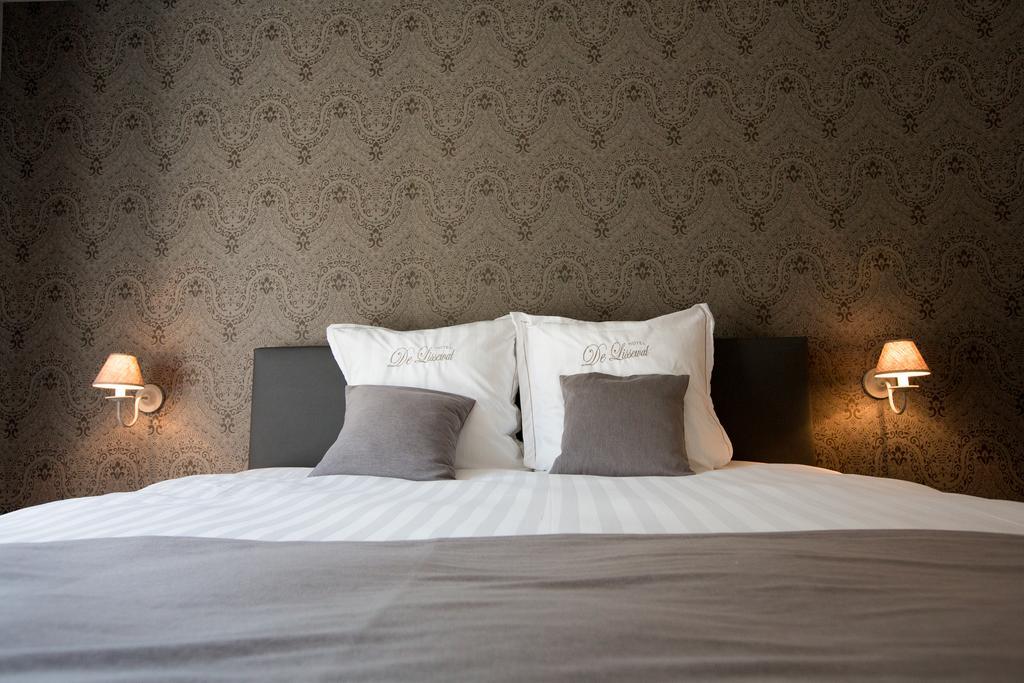 Hotel De Lissewal อีปส์ ภายนอก รูปภาพ